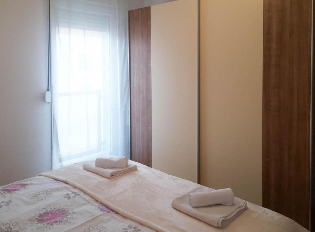 Apartman Kika 扎达尔 外观 照片
